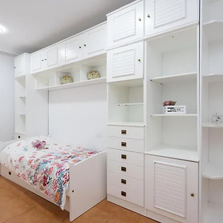 펜션 Ek Candelaria House Estrelitzia *